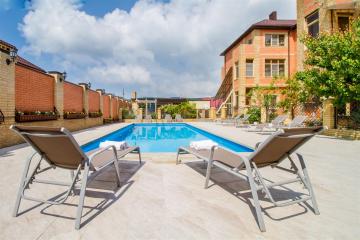 Фото №1: Коммерция 855 м² - Южная Озереевка, ул. Ильича, 10