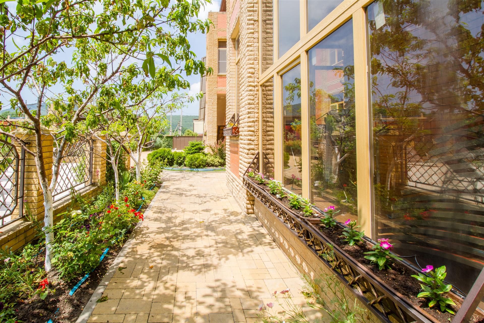 Фото №6: Коммерция 855 м² - Южная Озереевка, ул. Ильича, 10