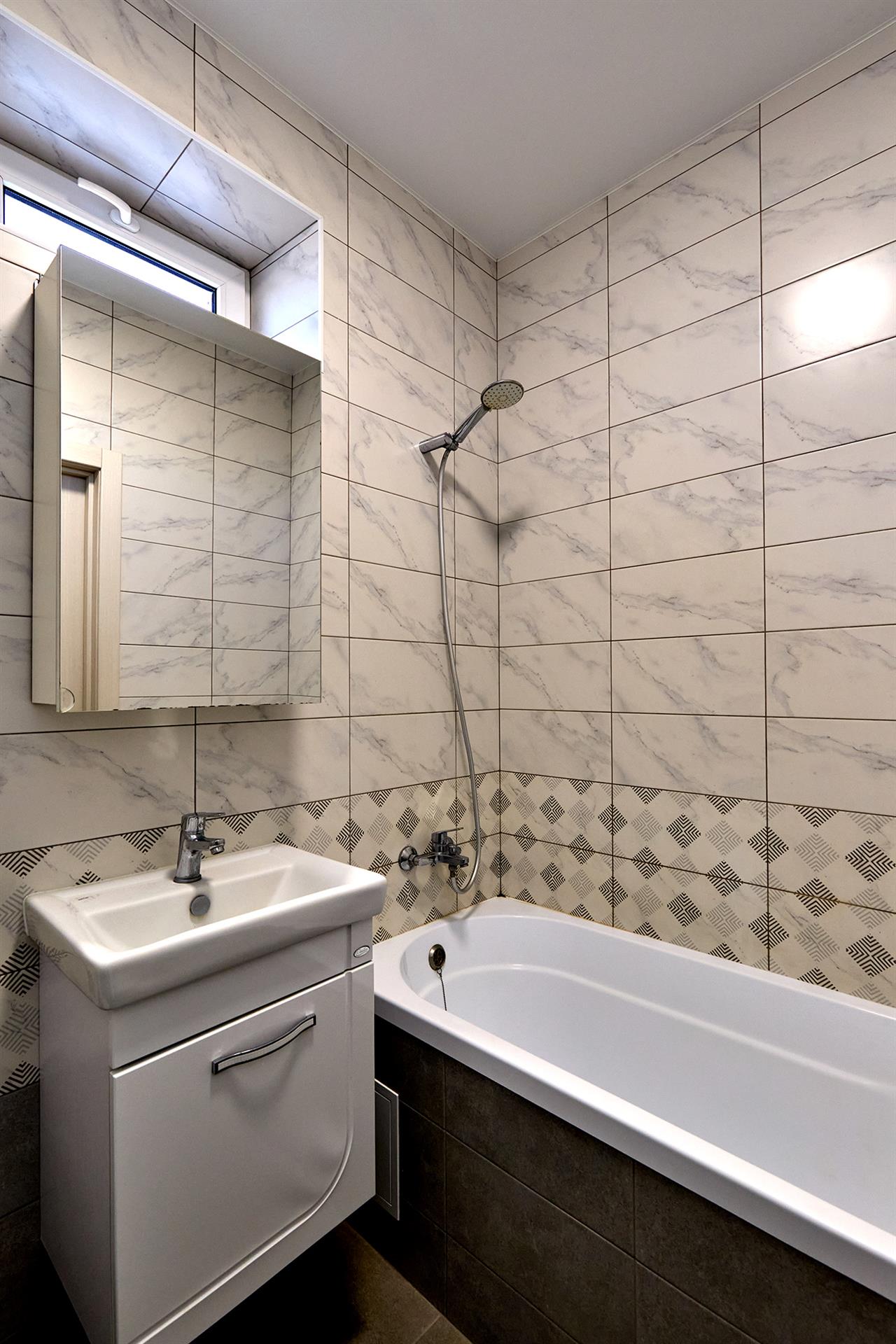 Фото №10: 1-комнатная квартира 53 м² - Краснодар, Карасунский внутригородской округ, мкр. Комсомольский, ул. Уральская, 166/3