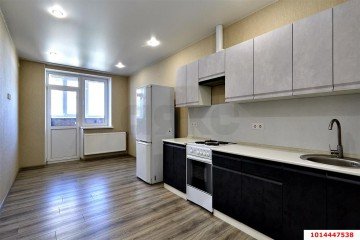 Фото №1: 1-комнатная квартира 53 м² - Краснодар, мкр. Комсомольский, ул. Уральская, 166/3