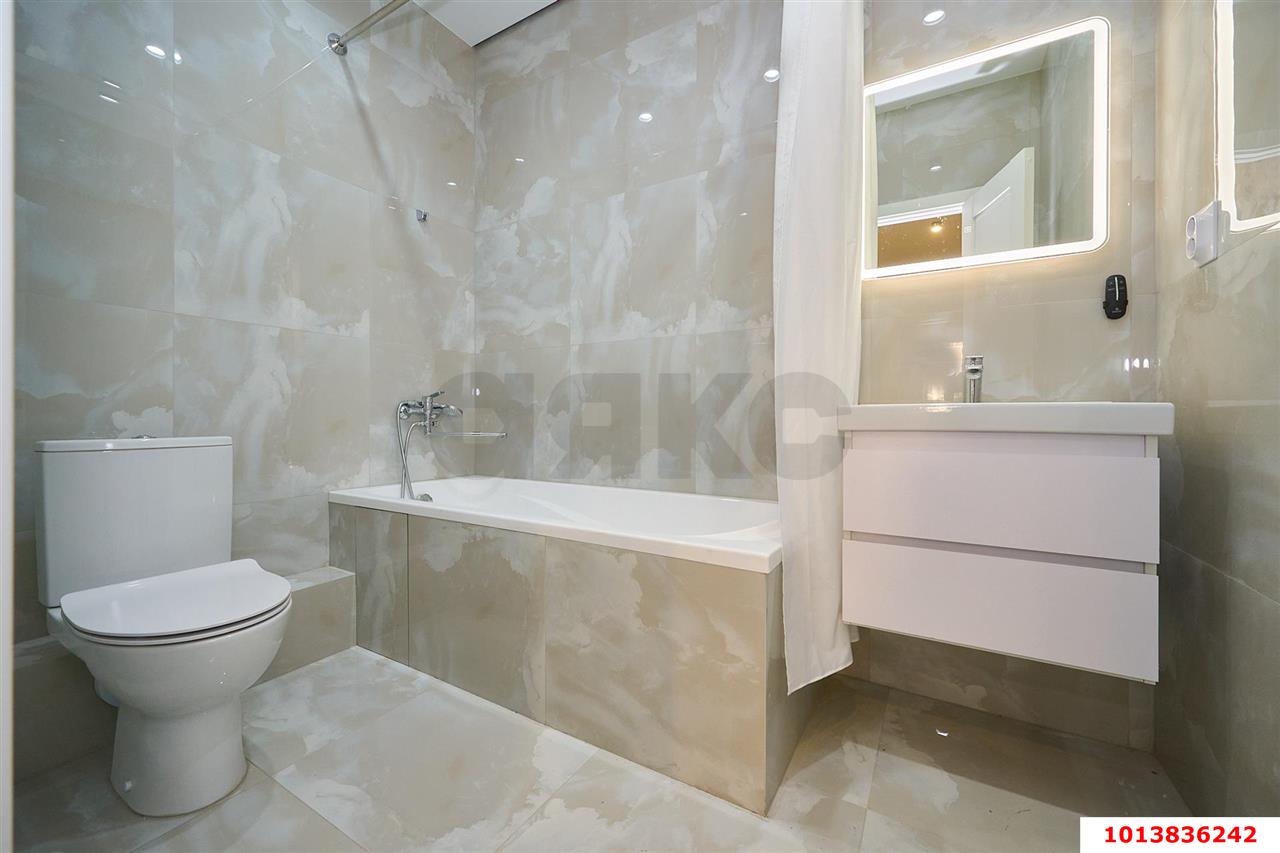 Фото №10: 2-комнатная квартира 57 м² - Краснодар, жилой комплекс Бауинвест, ул. Героев-Разведчиков, 11/3