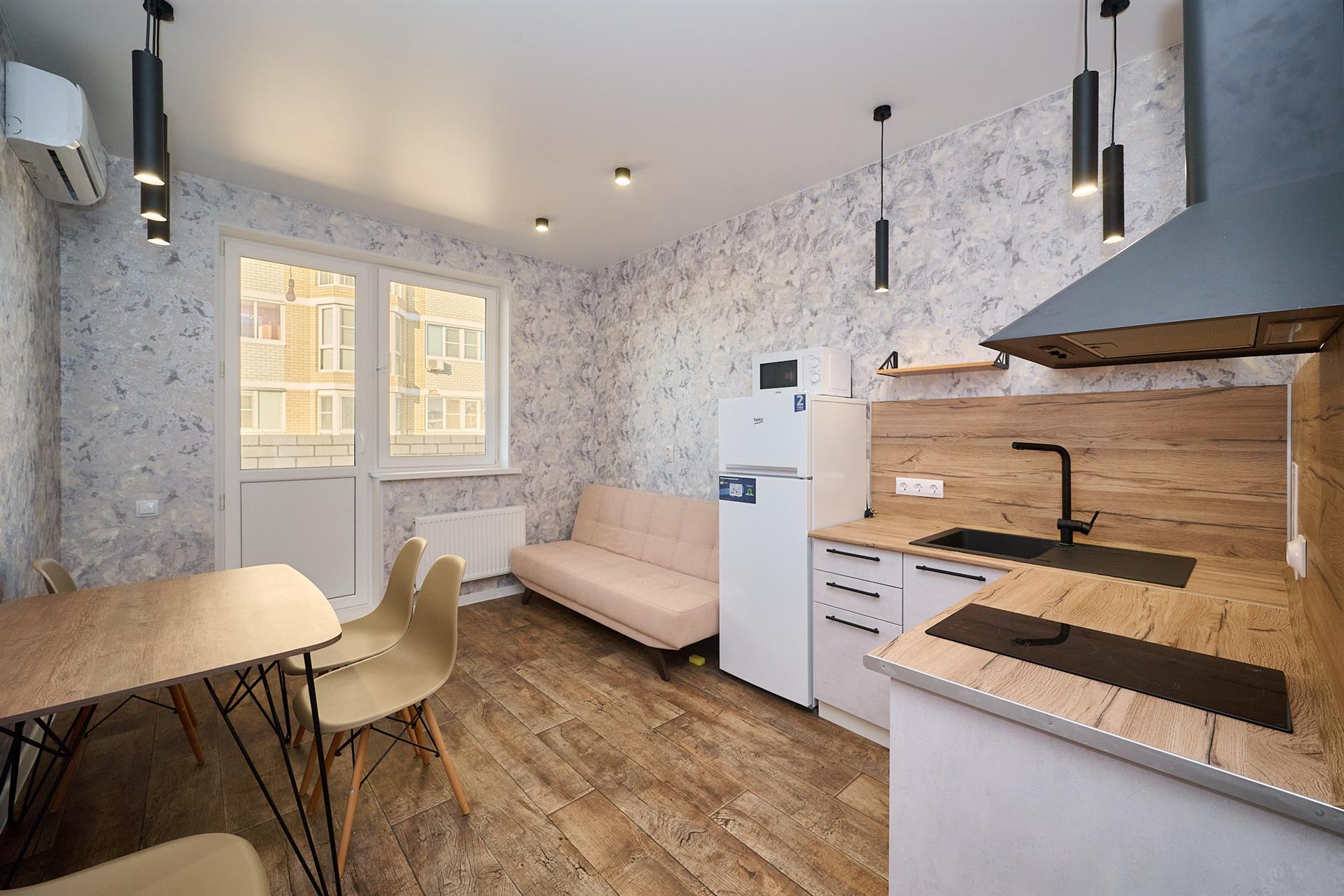 Фото №1: 2-комнатная квартира 57 м² - Краснодар, Прикубанский внутригородской округ, мкр. жилой комплекс Бауинвест, ул. Героев-Разведчиков, 11/3