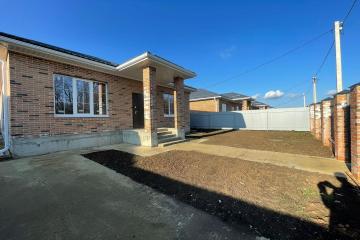 Фото №2: Дом 100 м² - Динская, мкр. Северный, ул. 70 лет Октября, 2