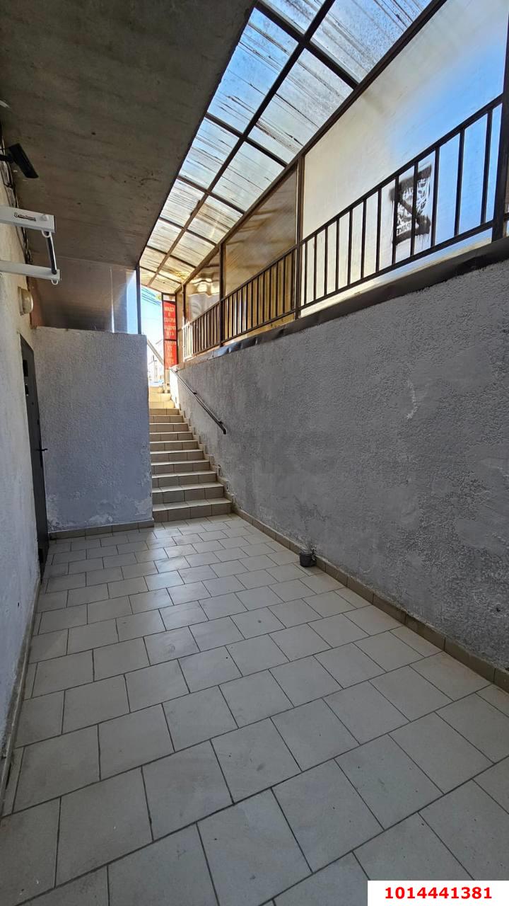 Фото №11: Торговое помещение 24 м² - Российский, Прикубанский внутригородской округ, ул. Измаильская, 10