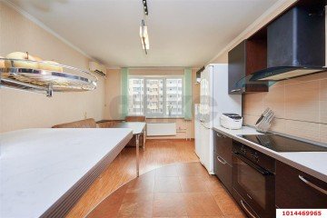 Фото №1: 3-комнатная квартира 90 м² - Краснодар, мкр. Краевая Клиническая Больница, ул. Восточно-Кругликовская, 67