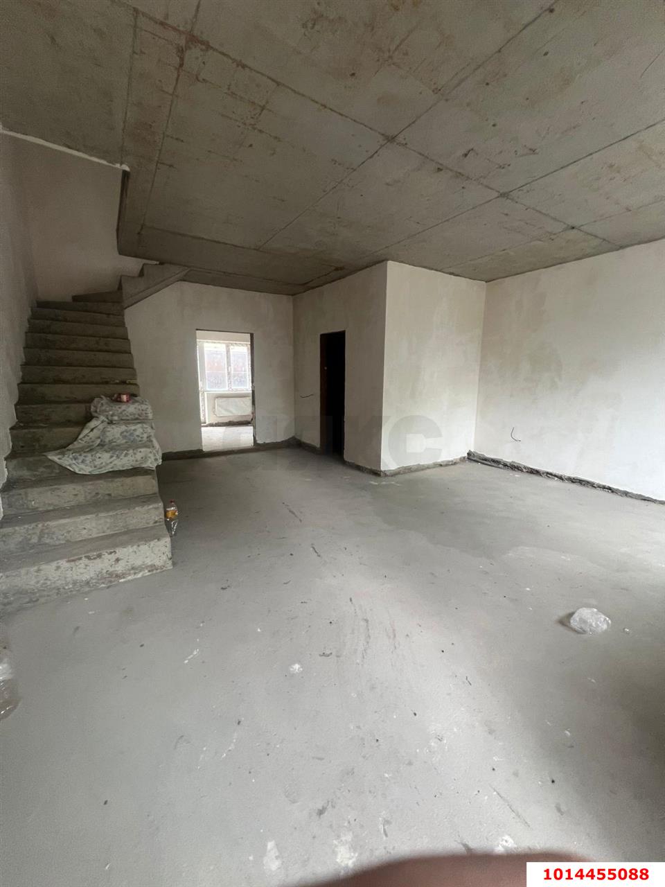 Фото №3: Таунхаус 123 м² + 2 сот. - Российский, жилой комплекс Вилла Роз, ул. Благородная, 1к3
