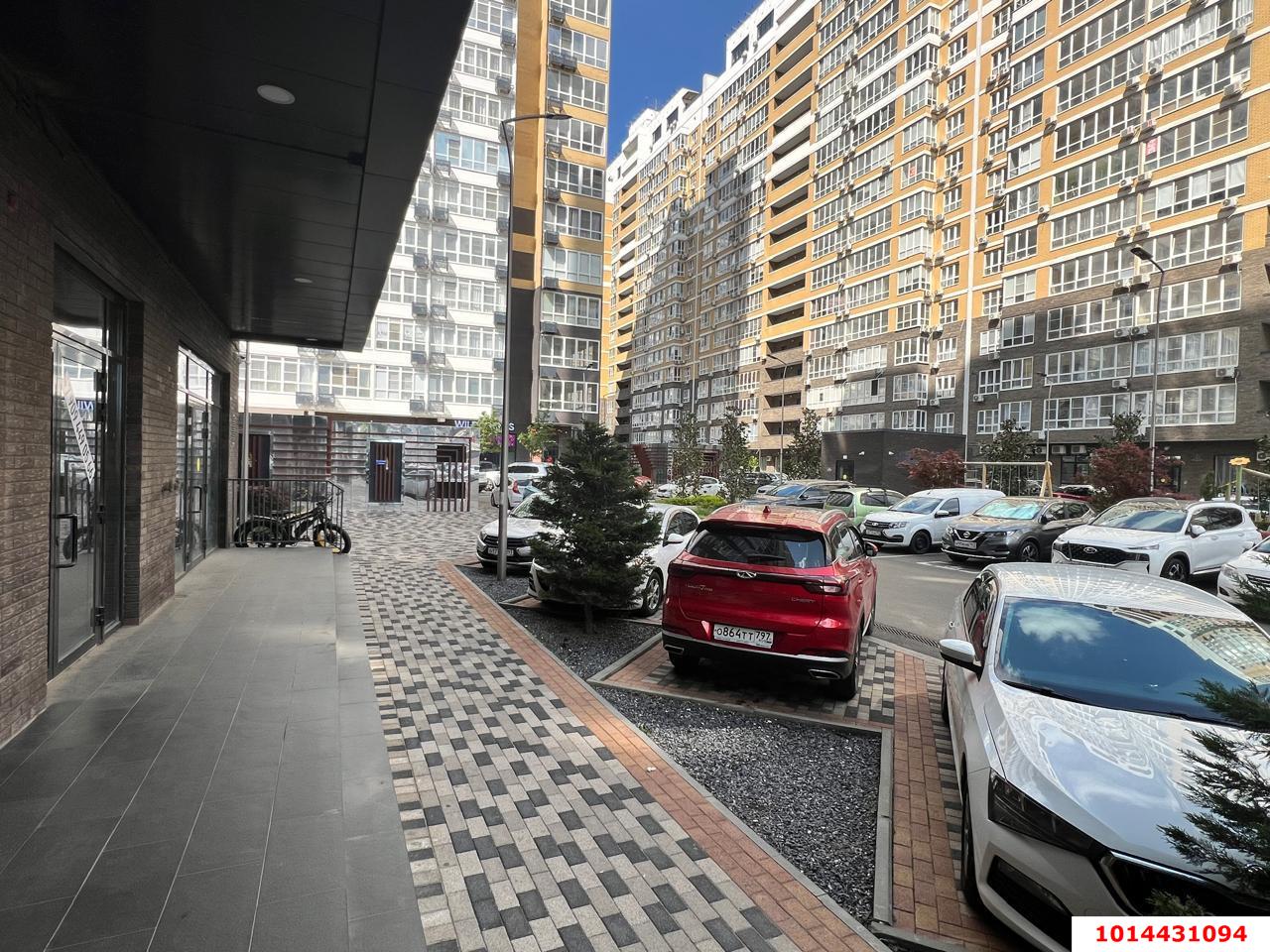Фото №4: Торговое помещение 79 м² - Краснодар, жилой комплекс Элегант, ул. Сормовская, 1/6