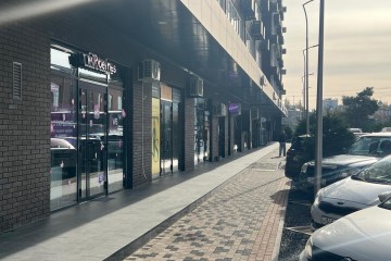 Фото №5: Торговое помещение 79 м² - Краснодар, мкр. жилой комплекс Элегант, ул. Сормовская, 1/6