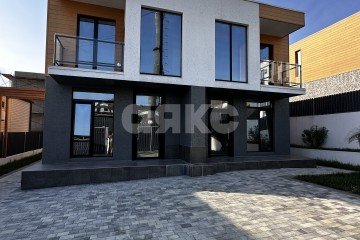 Фото №1: Дом 210 м² - Сочи, мкр. Верхнеимеретинская Бухта, ул. Бакинская, 14/2