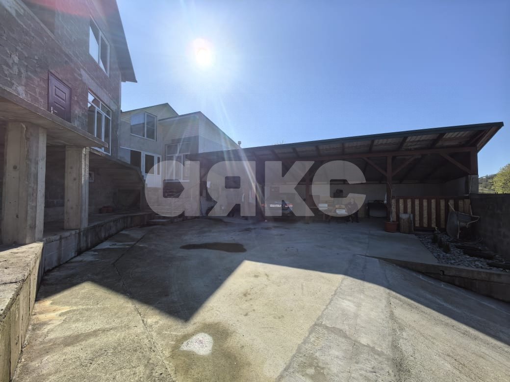 Фото №1: Дом 220 м² + 5 сот. - Сочи, Нижняя Хобза