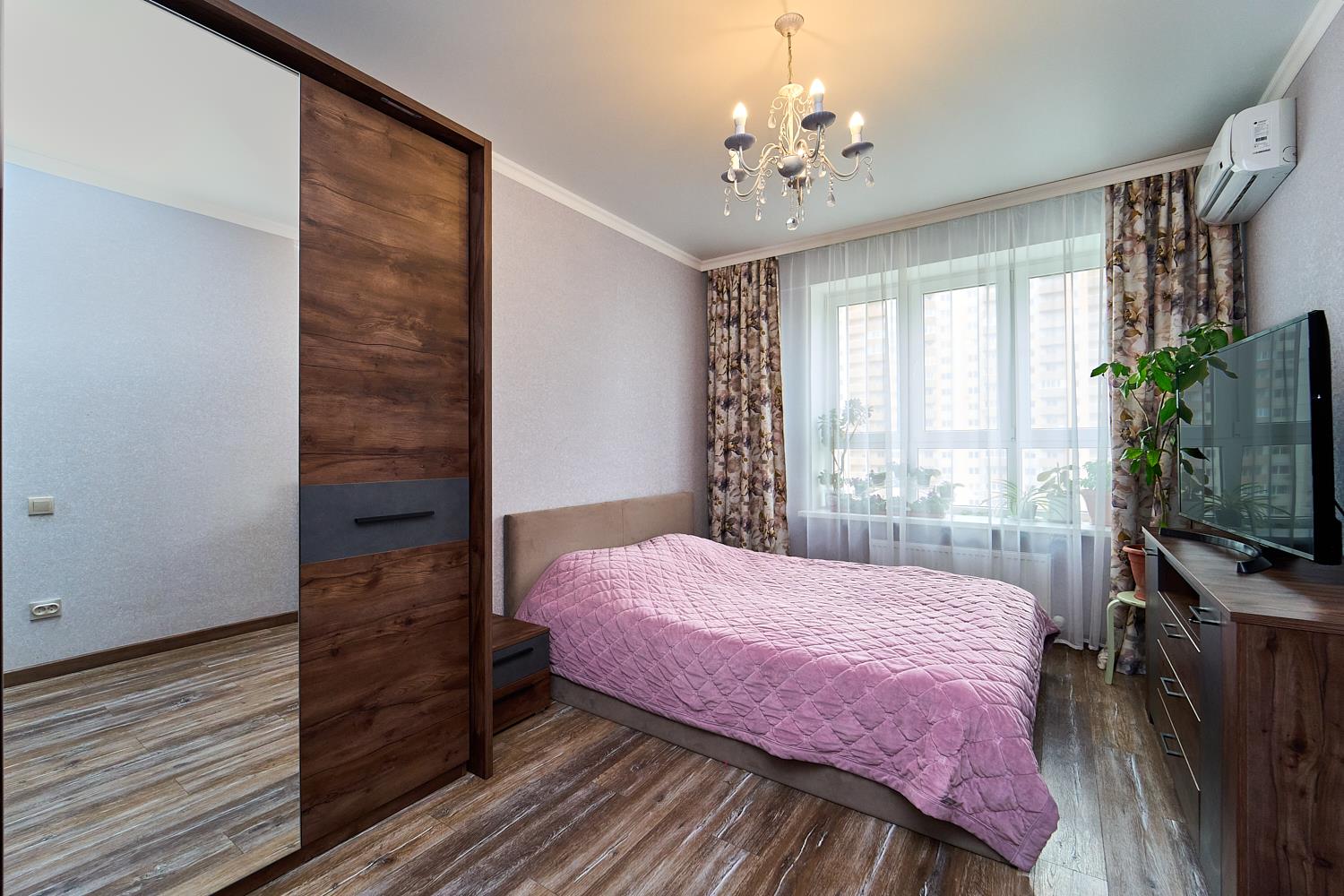 Фото №8: 3-комнатная квартира 79 м² - Краснодар, Камвольно-суконный Комбинат, Карасунский внутригородской округ, мкр. жилой комплекс Гарантия, ул. Дежнёва, 29/3