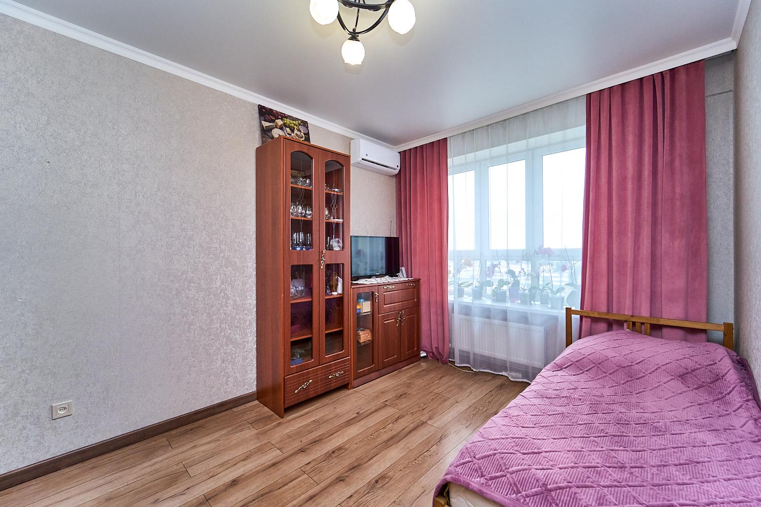 Фото №2: 3-комнатная квартира 79 м² - Краснодар, Камвольно-суконный Комбинат, Карасунский внутригородской округ, мкр. жилой комплекс Гарантия, ул. Дежнёва, 29/3