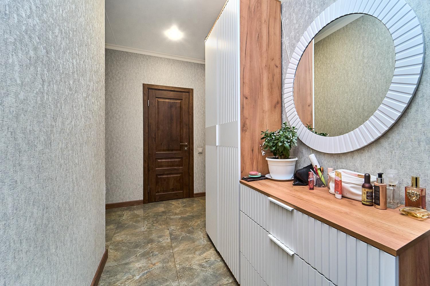 Фото №7: 3-комнатная квартира 79 м² - Краснодар, Камвольно-суконный Комбинат, Карасунский внутригородской округ, мкр. жилой комплекс Гарантия, ул. Дежнёва, 29/3