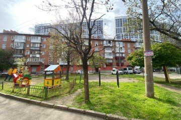 Фото №1: 2-комнатная квартира 48 м² - Краснодар, мкр. Табачная Фабрика, ул. Радищева, 5
