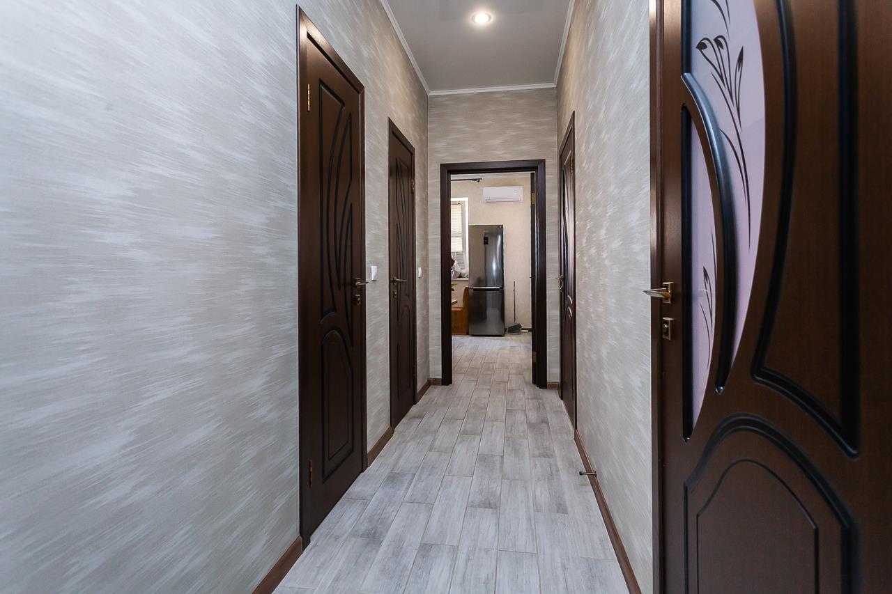 Фото №11: 2-комнатная квартира 69 м² - Краснодар, Западный внутригородской округ, мкр. Фестивальный, ул. Морская, 45