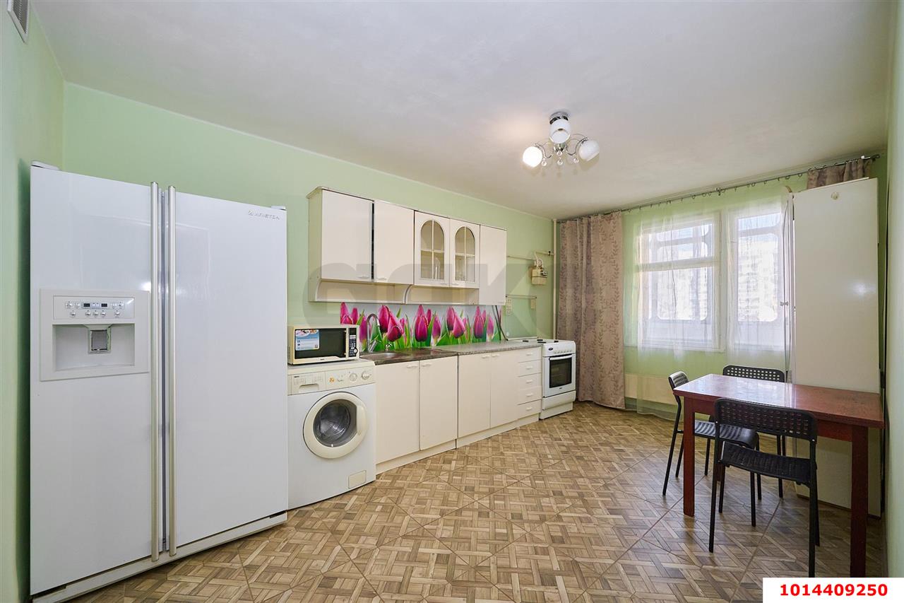 Фото №1: 3-комнатная квартира 72 м² - Краснодар, Юбилейный, ул. Рождественская набережная, 29