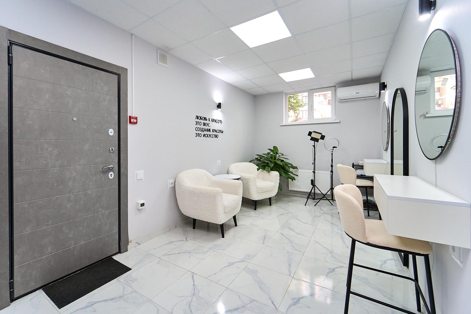 Фото №2: Коммерция 50 м² - Краснодар, Карасунский внутригородской округ, Центральный внутригородской округ, Черёмушки, мкр. жилой комплекс Рекорд, ул. Новороссийская, 90/2к2