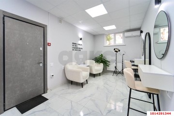 Фото №2: Торговое помещение 51 м² - Краснодар, мкр. жилой комплекс Рекорд, ул. Новороссийская, 90/2к2
