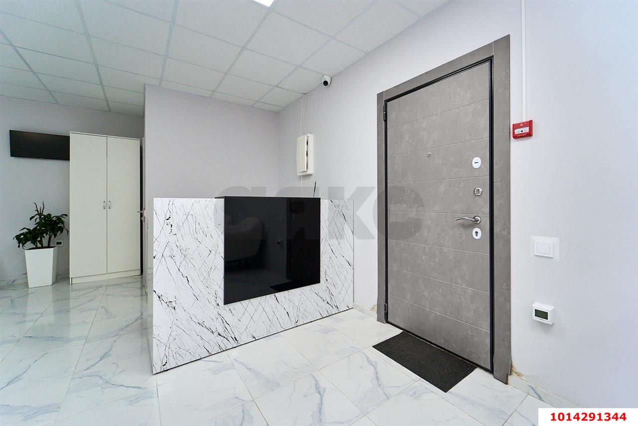 Фото №7: Торговое помещение 51 м² - Краснодар, жилой комплекс Рекорд, ул. Новороссийская, 90/2к2