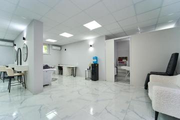 Фото №4: Коммерция 50 м² - Краснодар, мкр. жилой комплекс Рекорд, ул. Новороссийская, 90/2к2