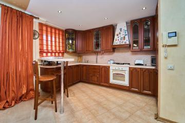 Фото №1: 3-комнатная квартира 113 м² - Краснодар, мкр. Гидростроителей, ул. имени Игнатова, 16