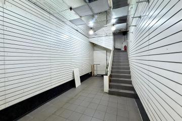 Фото №2: Коммерция 46 м² - Краснодар, мкр. Дубинка, ул. Новороссийская, 2А