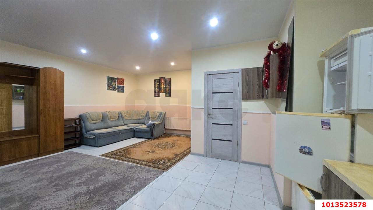 Фото №2: 1-комнатная квартира 35 м² - Краснодар, Прикубанский внутригородской округ, Завод Радиоизмерительных Приборов, мкр. Музыкальный, ул. Агрохимическая, 103