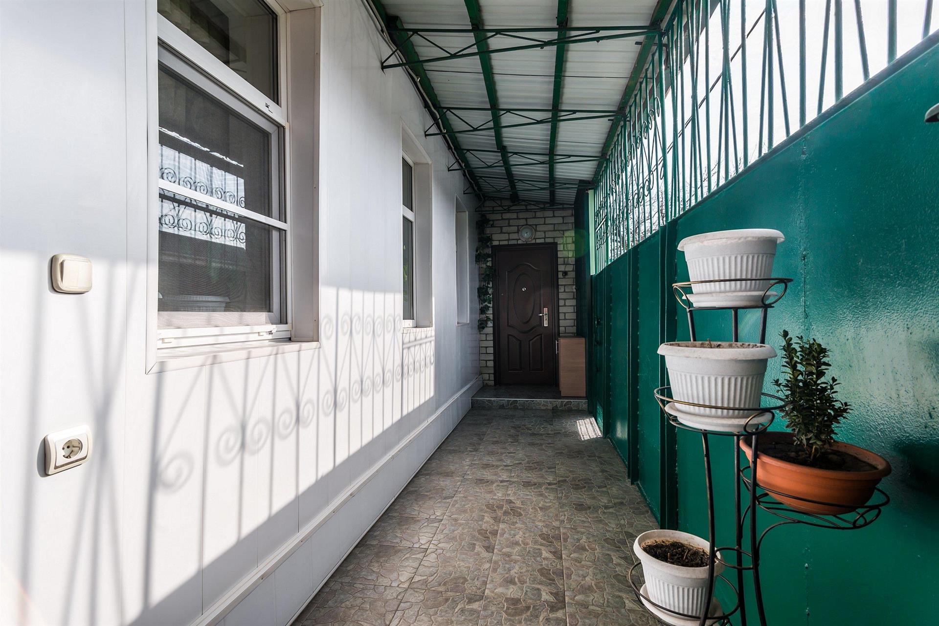 Фото №9: Дом 81 м² + 1.21 сот. - Краснодар, Западный внутригородской округ, мкр. Кожзавод, ул. имени Калинина, 63