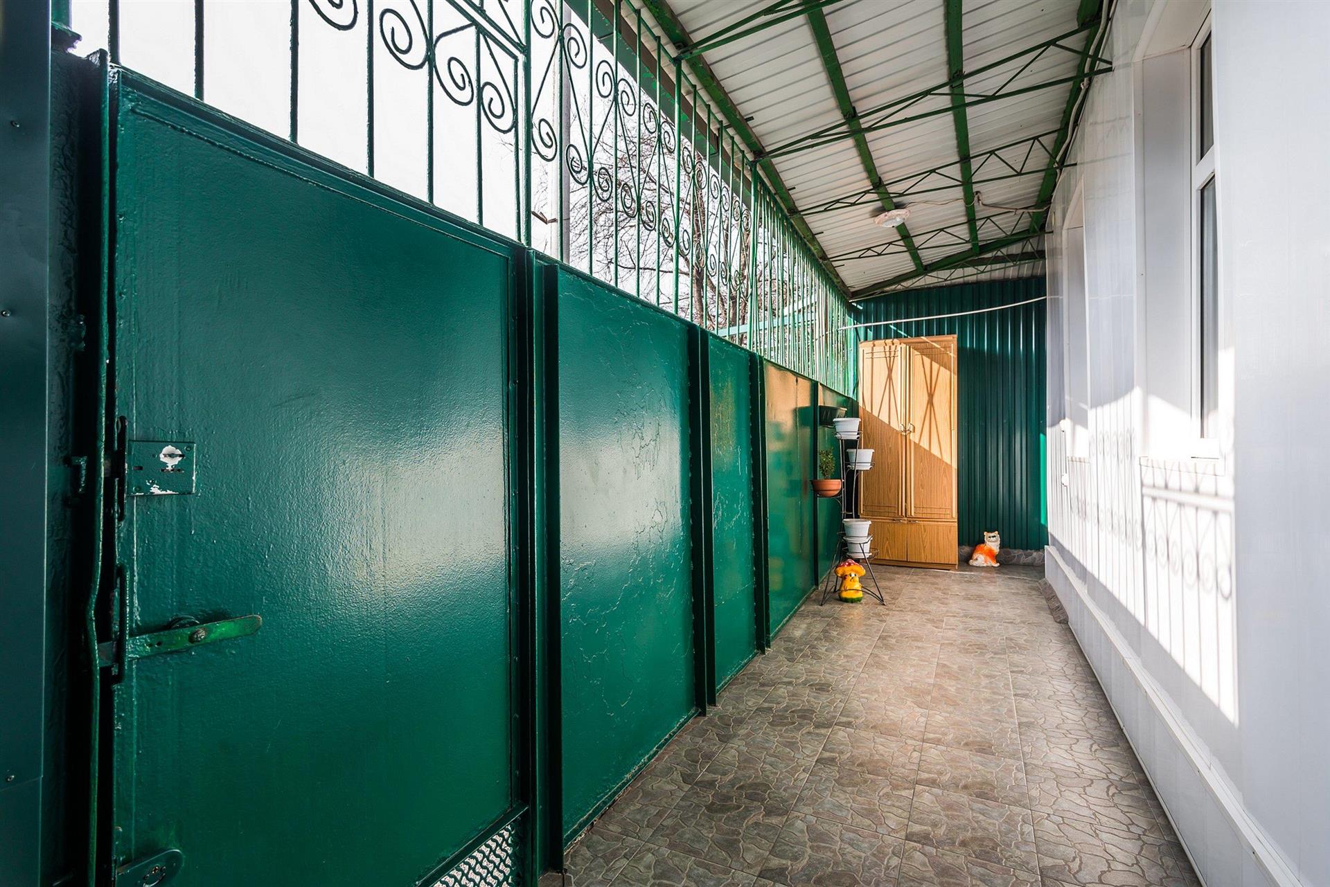 Фото №10: Дом 81 м² + 1.21 сот. - Краснодар, Западный внутригородской округ, мкр. Кожзавод, ул. имени Калинина, 63