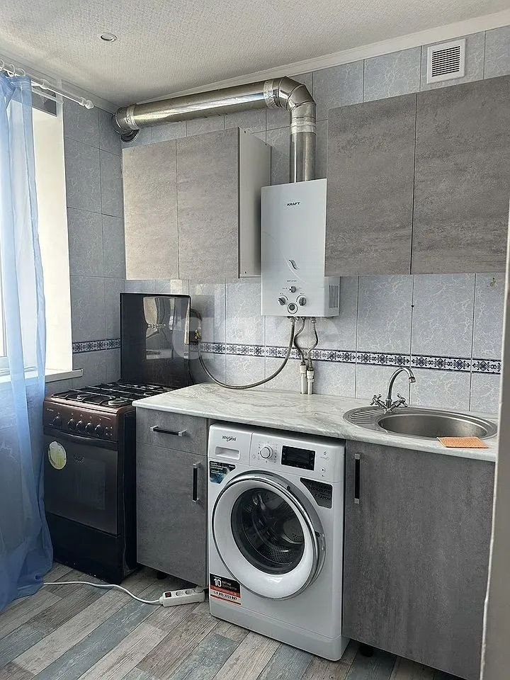 Фото №3: 2-комнатная квартира 50 м² - Ростов-на-Дону, Александровка, пр-кт 40-летия Победы, 63/5