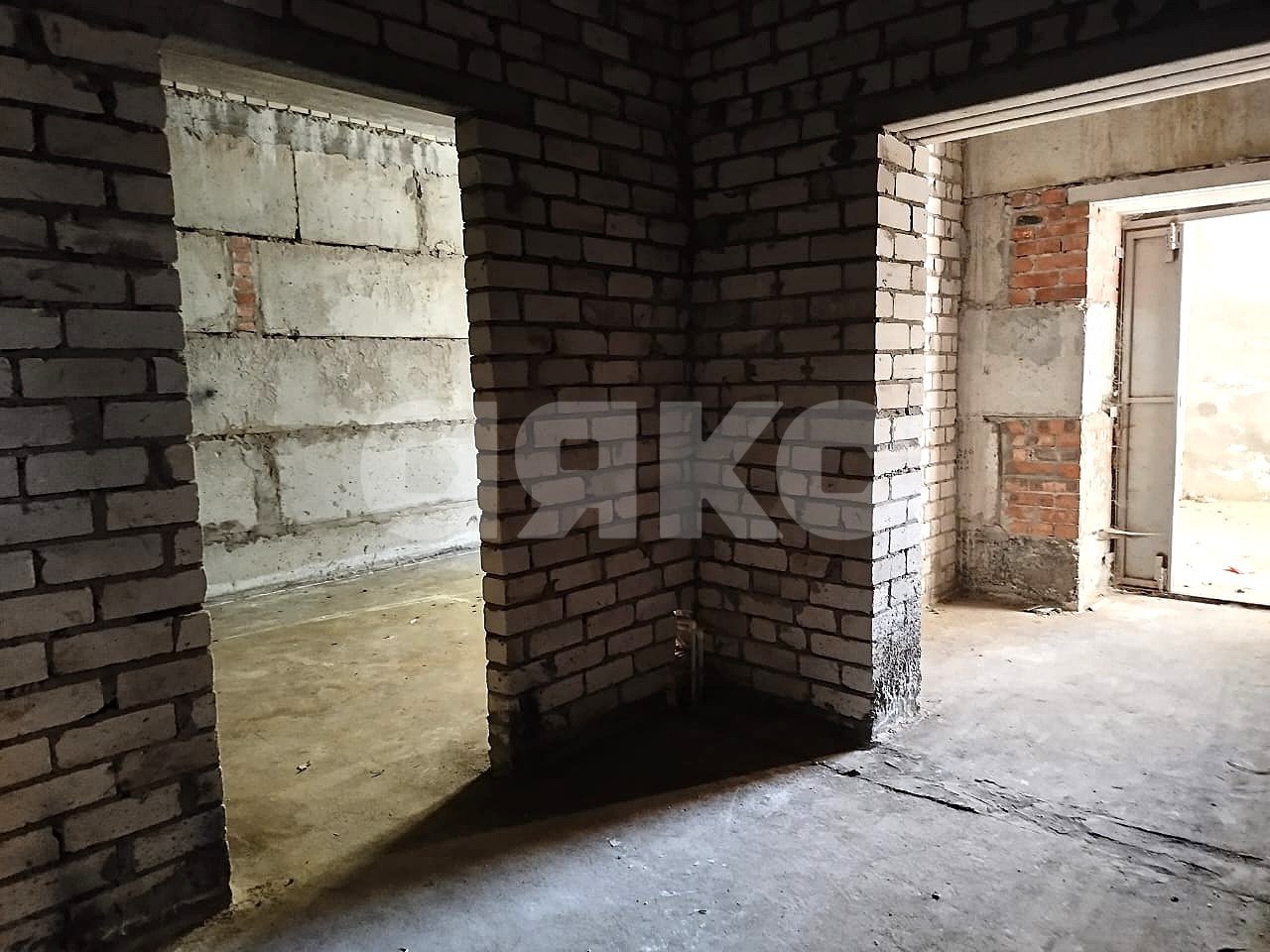 Фото №16: Коммерция 263 м² - Волгоград, жилой комплекс Мишино, ул. Варшавская, 4