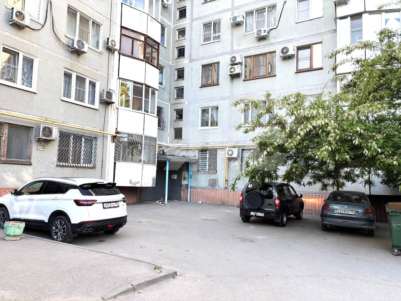 Фото №11: 1-комнатная квартира 45 м² - Волгоград, 205-й, ул. Елисеева, 17