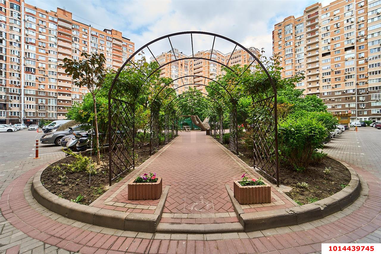 Фото №2: 1-комнатная квартира 50 м² - Краснодар, Фестивальный, ул. Яна Полуяна, 51/1