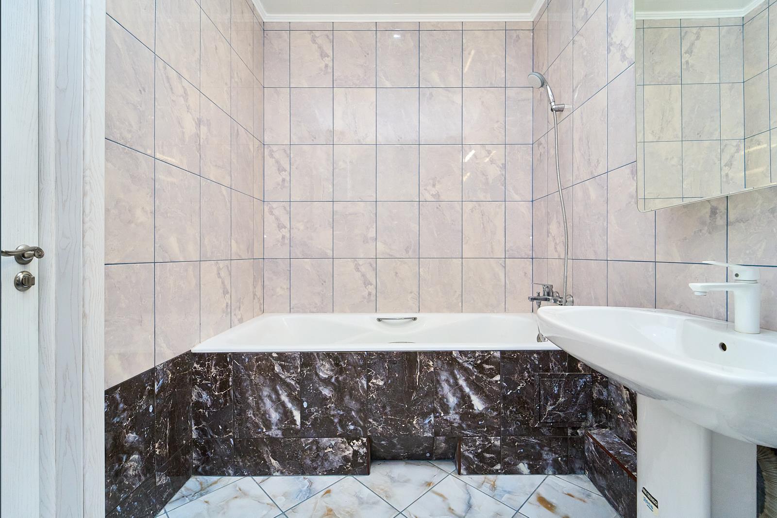 Фото №13: 1-комнатная квартира 50 м² - Краснодар, Прикубанский внутригородской округ, Солнечный, мкр. Фестивальный, ул. Яна Полуяна, 51/1