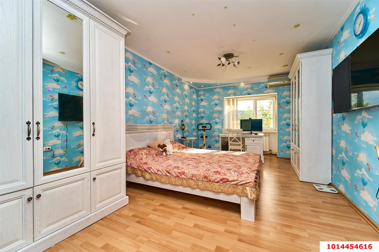 Фото №8: Дом 204 м² + 4 сот. - Краснодар, Карасунский внутригородской округ, мкр. Хлопчато-бумажный Комбинат, ул. Луначарского, 37