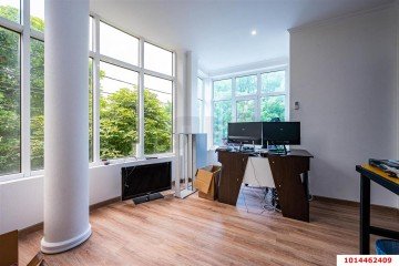 Фото №4: Отдельное здание 106 м² - Краснодар, мкр. Центральный, ул. Кубанская Набережная, 158