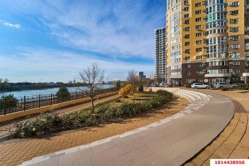 Фото №2: Торговое помещение 195 м² - Краснодар, мкр. Западный внутригородской округ, ул. Кожевенная, 26