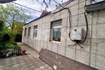 Фото №2: Дом 151 м² - Темрюк, п. Комсомольский, ул. Гагарина, 47