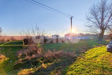 Фото №2: Земельный участок под ИЖС - Голубицкая, ул. Григория Голубицкого