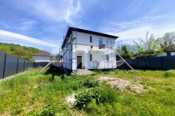 Фото №1: Дом 196 м² - Возрождение, ул. Таманская, 92