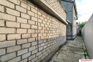 Фото №1: Дом 113 м² - Краснодар, мкр. Центральный, ул. Индустриальная, 105