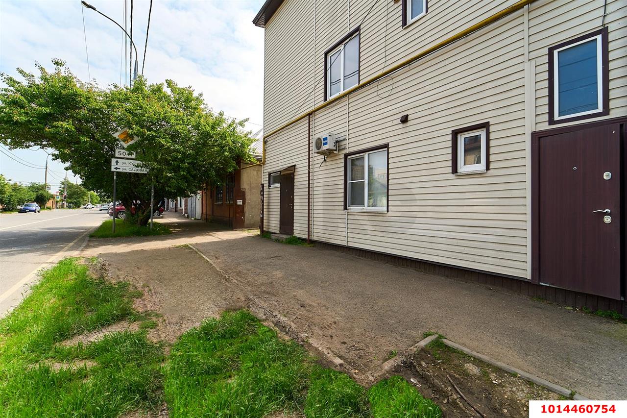 Фото №12: Дом 137 м² + 0.6 сот. - Краснодар, Центральный внутригородской округ, мкр. Центральный, ул. Будённого, 330