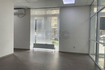 Фото №1: Торговое помещение 98 м² - Краснодар, мкр. Светлоград, ул. Красных Партизан, 1/4к3