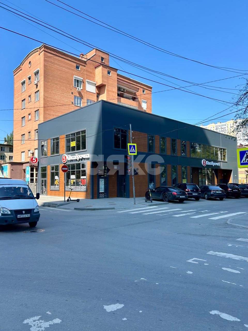 Фото №1: Коммерция 320 м² - Ростов-на-Дону, Октябрьский, ул. Варфоломеева, 241/101