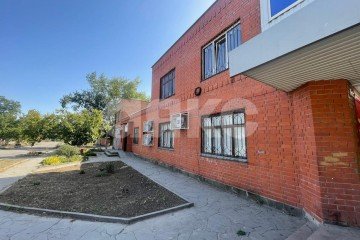 Фото №1: Коммерция 50 м² - Шахты, п. Пролетарской Диктатуры, ул. Федосеева, 49
