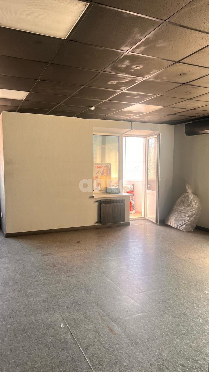 Фото №3: Коммерция 70 м² - Ростов-на-Дону, 2-й, ул. Ерёменко, 60/10