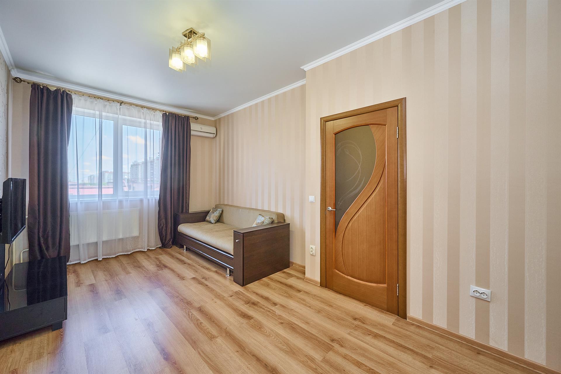 Фото №6: 1-комнатная квартира 39 м² - Краснодар, Прикубанский внутригородской округ, мкр. Краевая Клиническая Больница, ул. Восточно-Кругликовская, 88