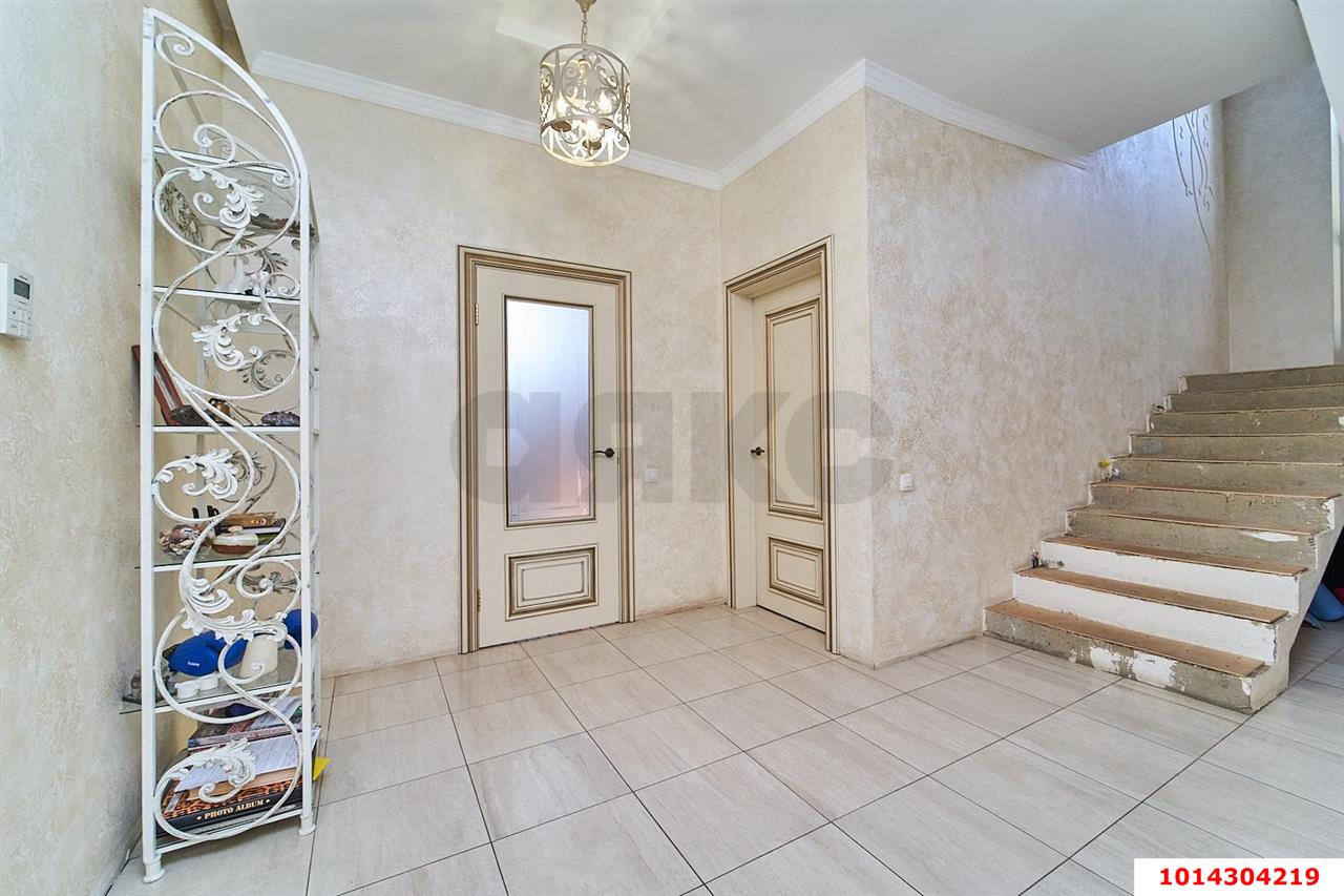 Фото №8: Дом 238 м² + 5.2 сот. - Тахтамукай, мкр. Европейская Деревня, ул. Майкопская, 9