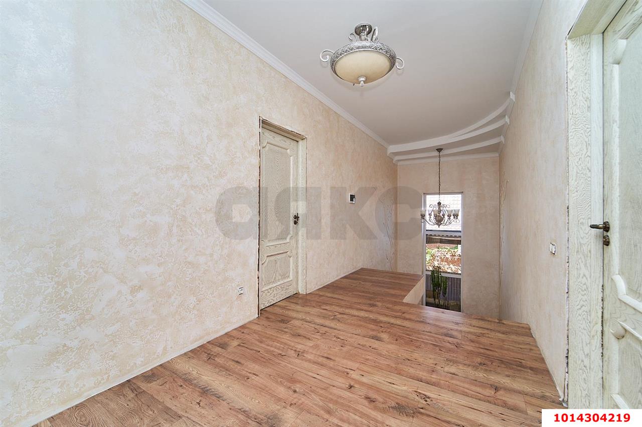 Фото №12: Дом 238 м² + 5.2 сот. - Тахтамукай, мкр. Европейская Деревня, ул. Майкопская, 9