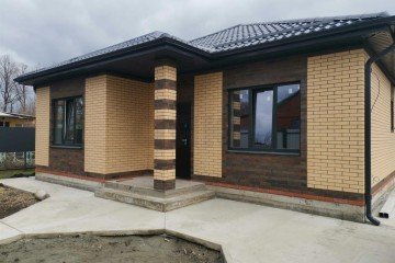 Фото №1: Дом 105 м² - Аэропорт, мкр. Прикубанский внутригородской округ, ул. Цветочная, 34
